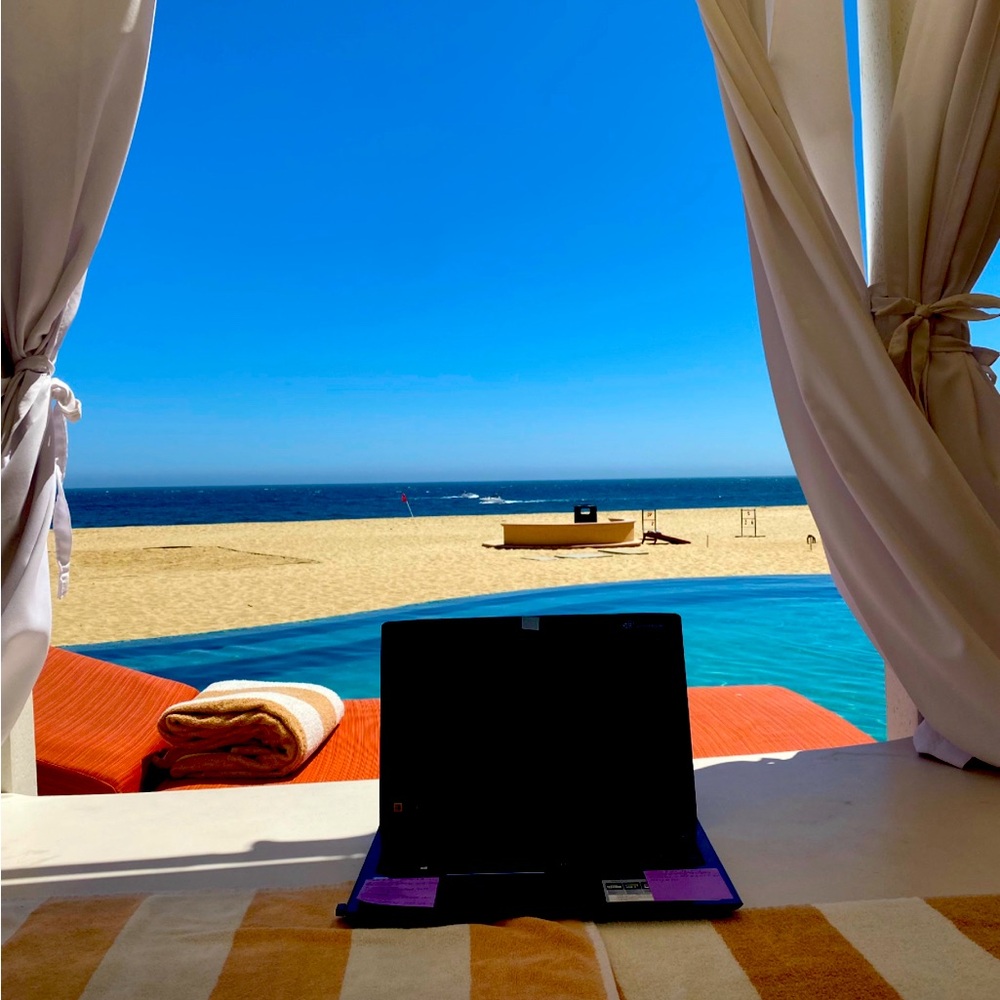 Meet your Posher, Julie